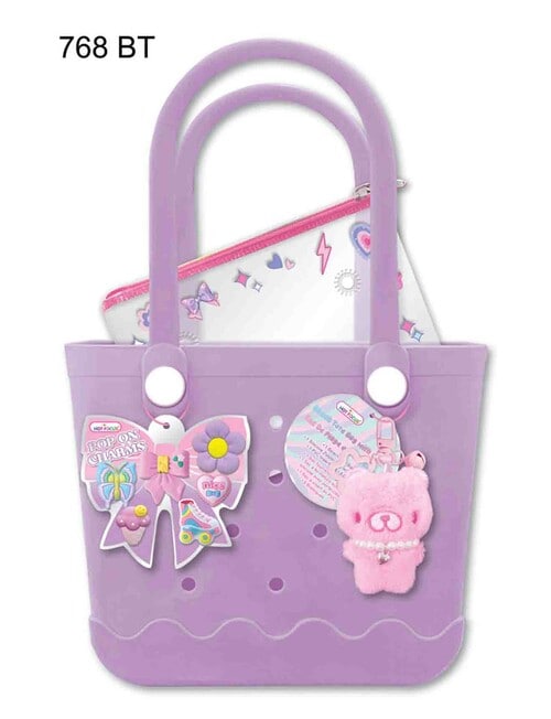 Hot Focus Beach Tote Bag With Charms product photo