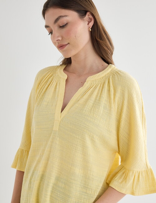 Whistle V-Neck Textured Knit Tee, Lemon product photo View 04 L