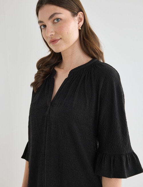 Whistle V-Neck Textured Knit Tee, Black product photo View 04 L