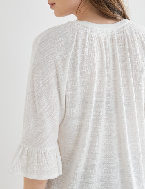 Whistle V-Neck Textured Knit Tee, Ivory product photo View 05 L
