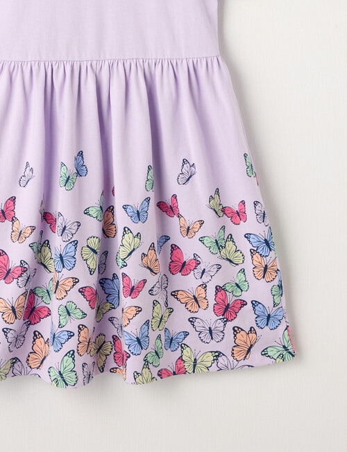Mac & Ellie Butterfly Border Print Short Sleeve Knit Dress, Lilac product photo View 02 L