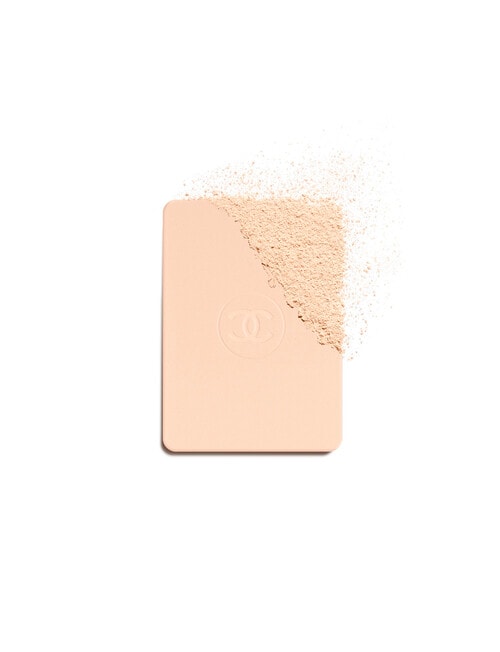 CHANEL &Eacute;CLAT PREMIER BRIGHT COMPACT FOUNDATION Long-Lasting Brightening And Correcting Compact Foundation product photo View 03 L
