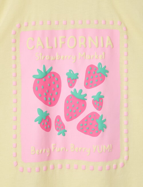 Mac & Ellie Strawberries Short Sleeve Boxy Tee, Lemon product photo View 02 L