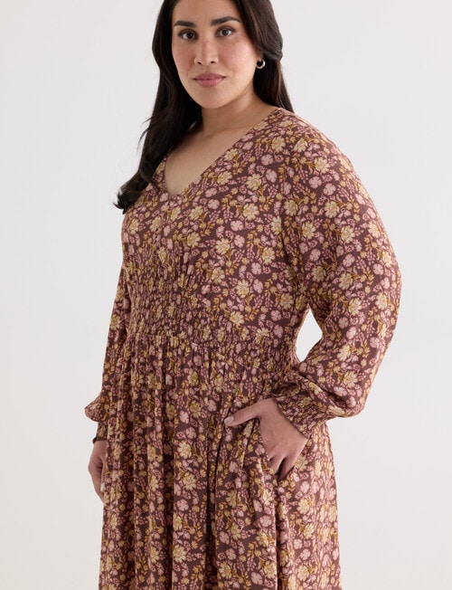 Studio Curve Shirred Empire Panel Dress, Chocolate Paisley product photo View 05 L