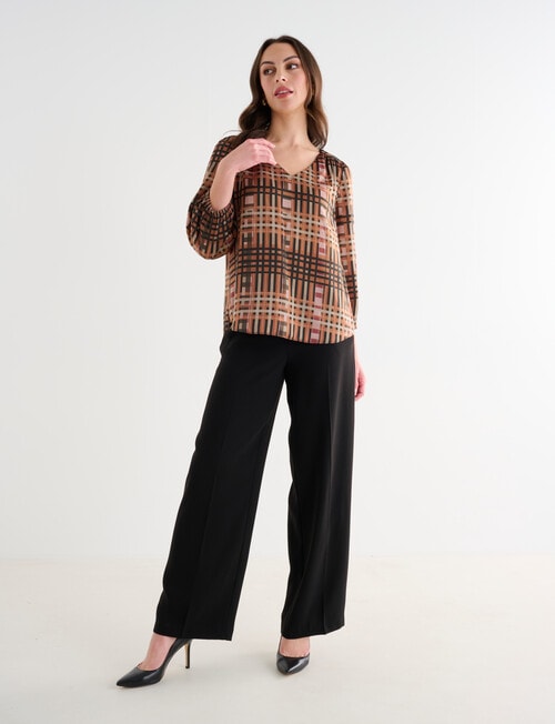 Oliver Black Three Quarter Sleeve V-neck Top, Film Print product photo View 03 L