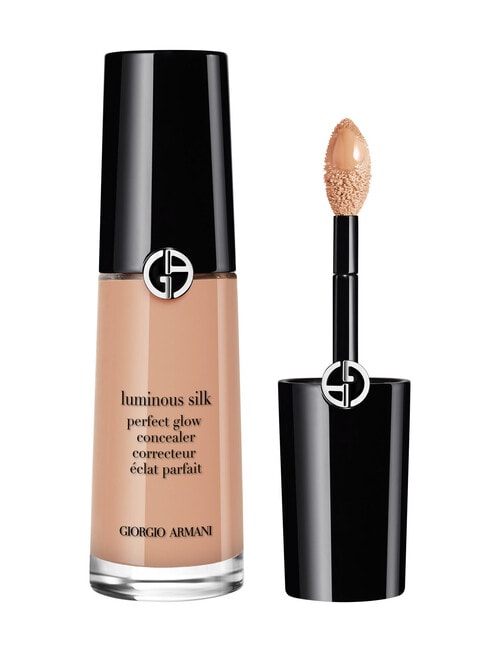 Armani Luminous Silk Perfect Glow Concealer product photo