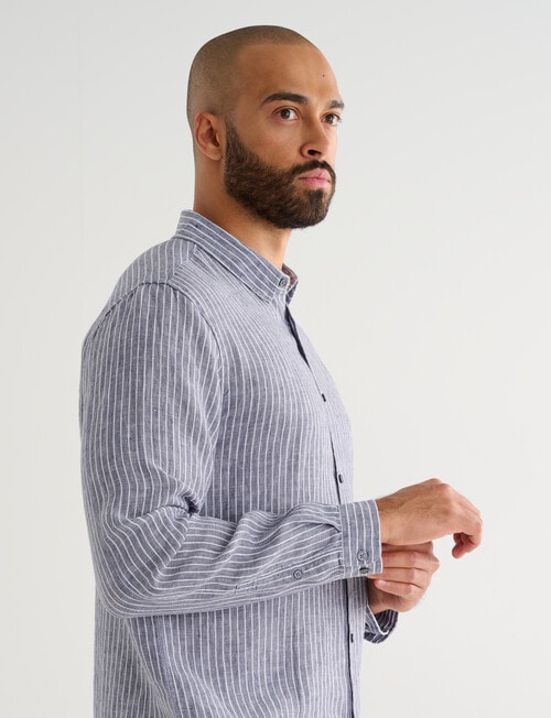 Gasoline Long Sleeve Linen Shirt, Charcoal product photo