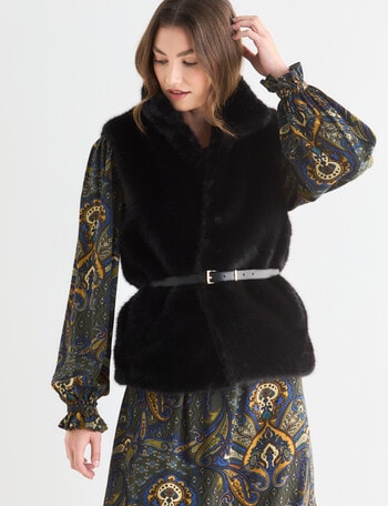 Whistle Faux Fur Gilet, Black product photo