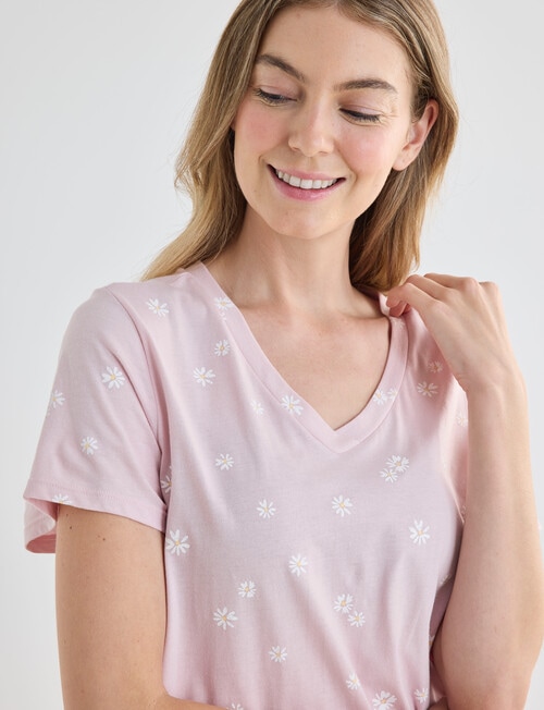 Zest Sleep Daisy T-Shirt Nightie, Pale Pink, 8-22 product photo View 04 L