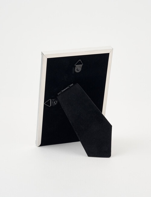M&Co Polished Metal Photo Frame, 4x6in product photo View 04 L