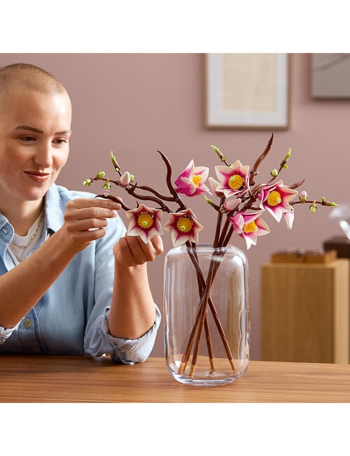 LEGO Botanicals Magnolia Branches, 11510 product photo View 08 L