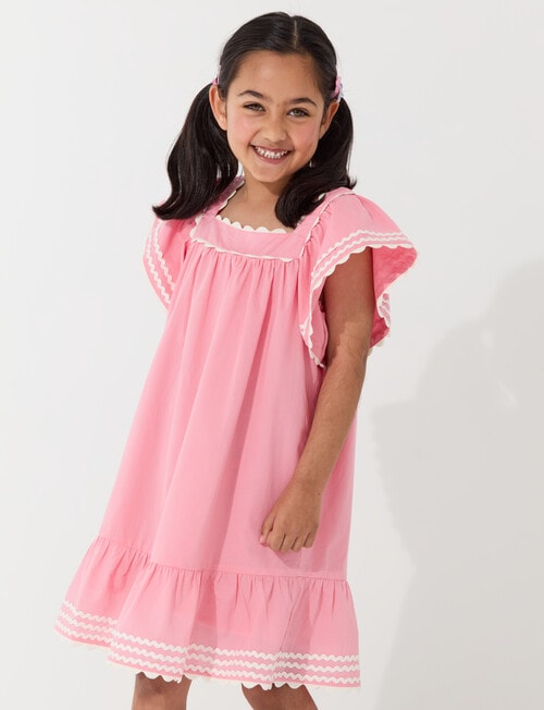 Mac & Ellie Flutter Sleeve Dress, Coral product photo