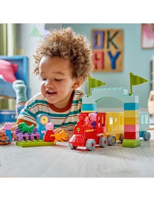 LEGO DUPLO Peppa Pig Train Ride With Grandpa Pig, 10466 product photo View 09 L