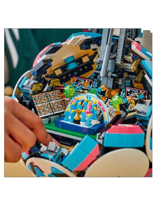 LEGO Soccer Ball, 43019 product photo View 06 L