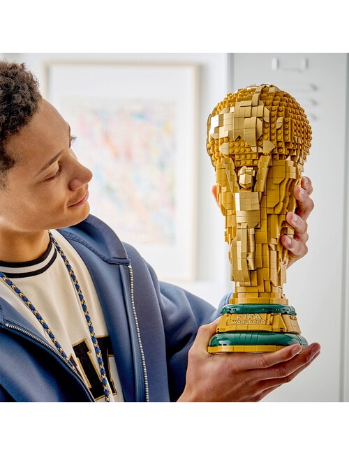 LEGO Fifa World Cup Official Trophy, 43020 product photo View 08 L