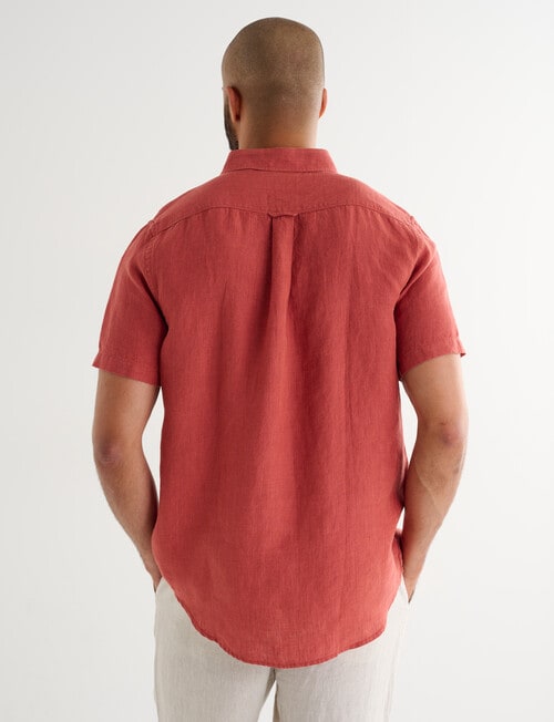 Gasoline Short Sleeve Linen Shirt, Rust product photo View 02 L