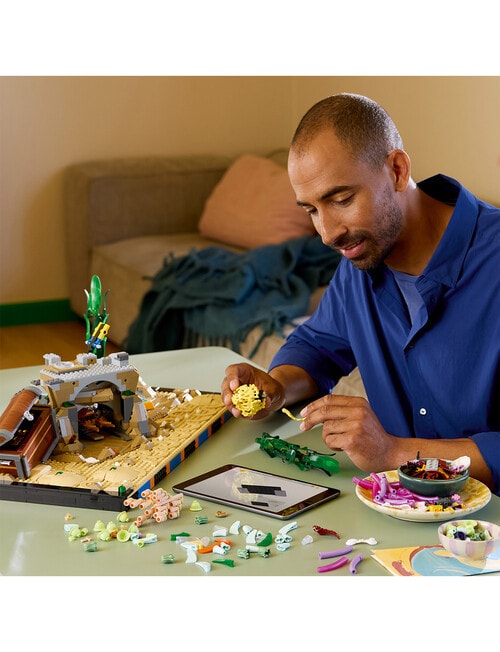 Lego Icons Tropical Aquarium, 10366 product photo View 09 L