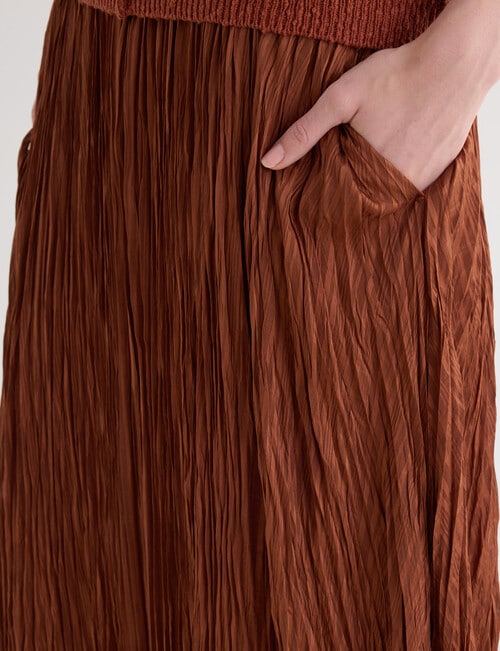 Jigsaw Fluid Crinkle Skirt, Copper product photo View 05 L