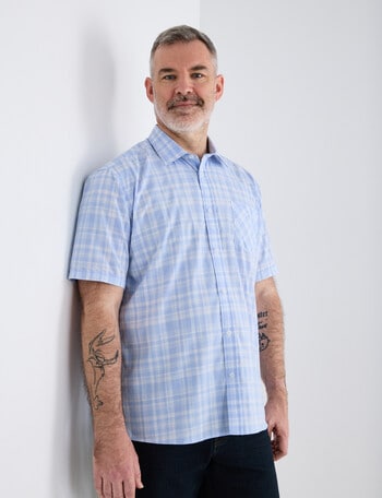 Chisel Mason Short Sleeve Shirt, Light Blue product photo