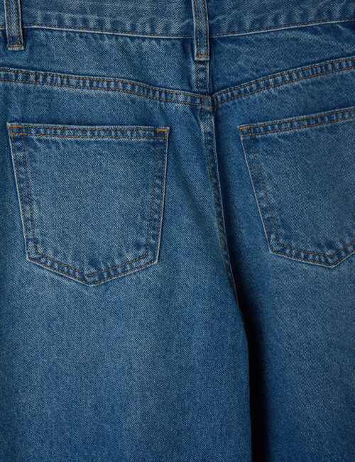 Switch Isla Barrel Jean, Washed Blue product photo View 02 L