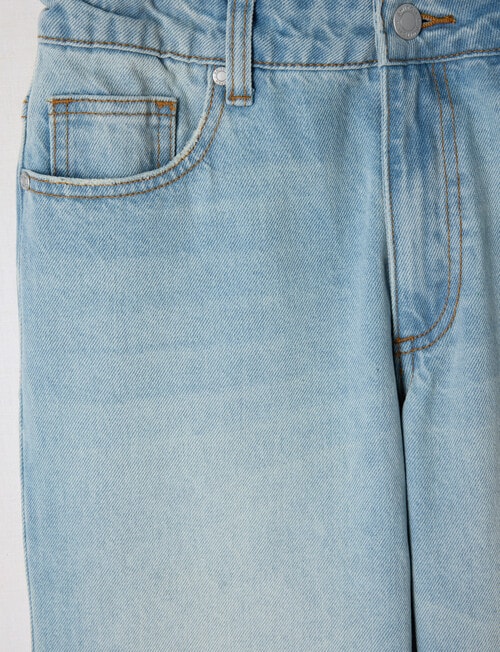 Switch Abbie Straight Leg Jean, Soft Blue product photo View 03 L