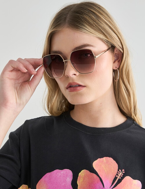 Whistle Rae Sunglasses, Brown product photo