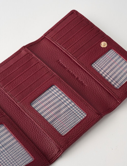 Carte Trifold Wallet, Merlot product photo View 05 L