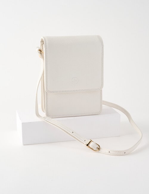 Carte Carte Leather Small Crossbody Bag, Pearl product photo