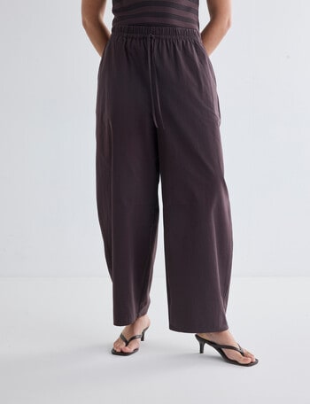 Mineral Eddie Barrel Pant, Chocolate product photo