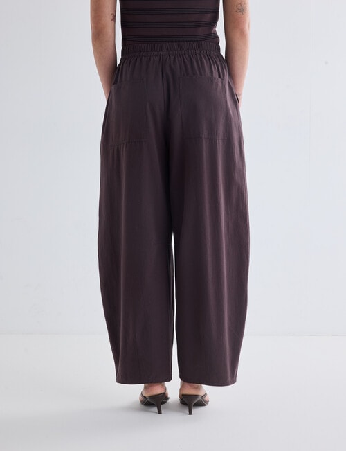 Mineral Eddie Barrel Pant, Chocolate product photo View 02 L