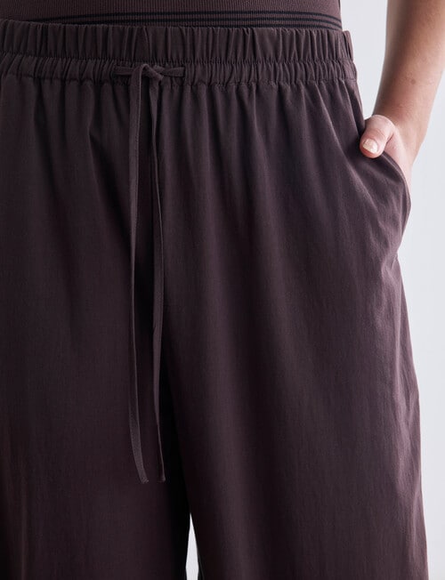 Mineral Eddie Barrel Pant, Chocolate product photo View 04 L
