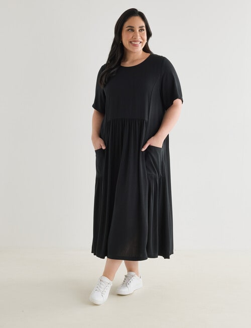 Studio Curve Short Sleeve Oversized Pocket Dress, Black product photo View 05 L