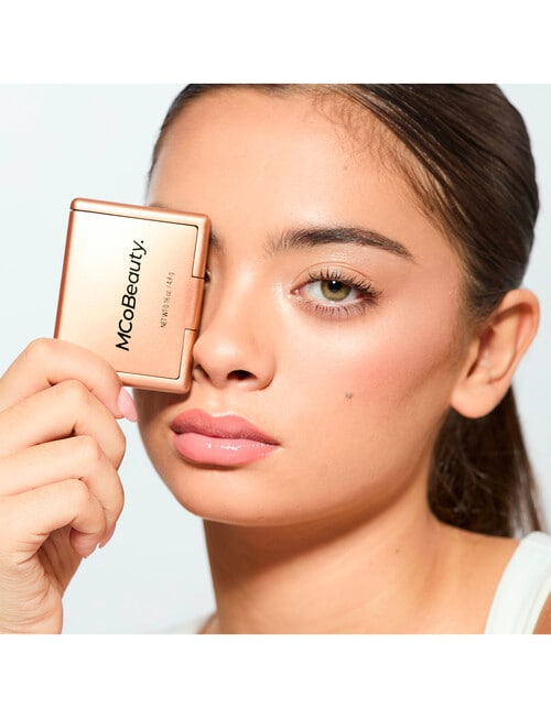 MCoBeauty Summer Glow Bronzing Powder product photo View 03 L