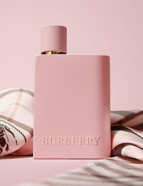 Burberry Her Parfum product photo View 04 L