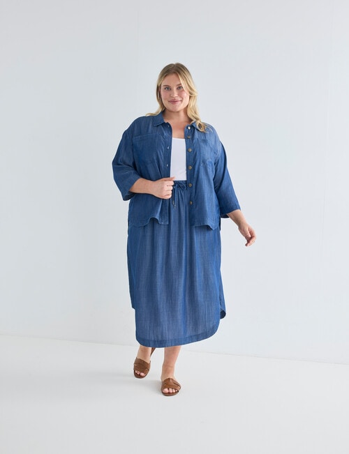 Studio Curve Cuffed 3/4 Sleeve Stepped Hem Jacket, Denim product photo View 06 L