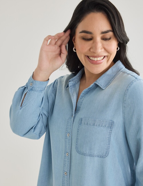 Studio Curve Lyocell Shirt, Light Blue product photo