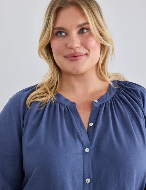 Studio Curve Linen Blend 3/4 SLV Pleat Front Blouse, Denim product photo View 04 L