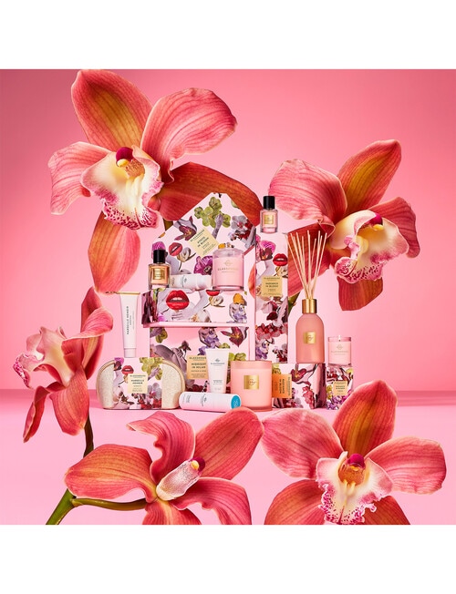 Glasshouse Fragrances Marseille Memoir Hand Care Gift Set product photo View 04 L
