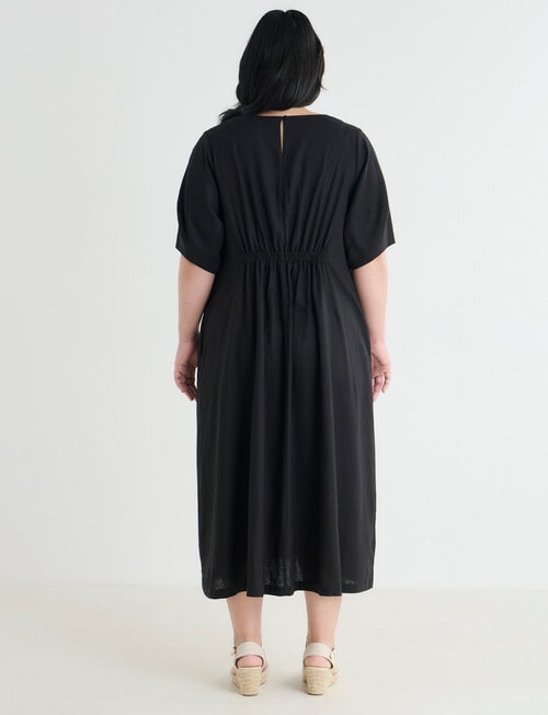 Studio Curve Linen Blend Centre Front Pleat Dress, Black product photo View 02 L