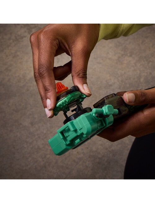 BeyBlade X Deluxe Launcher Set product photo View 07 L