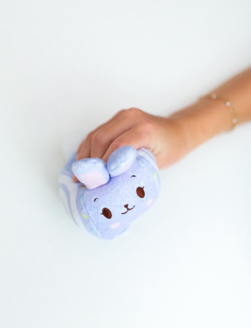 Squish Berries, Assorted product photo View 06 L