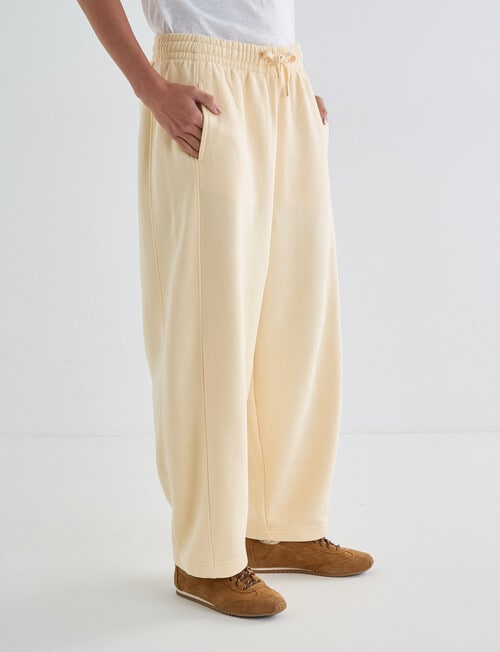 Zest Lounge Brushed Barrel Leg Jogger, Golden product photo