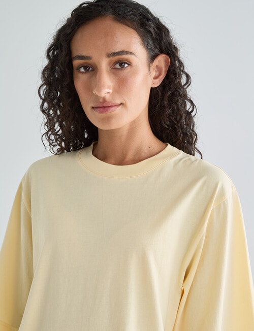 Zest Lounge Oversized Tee, Golden product photo View 04 L
