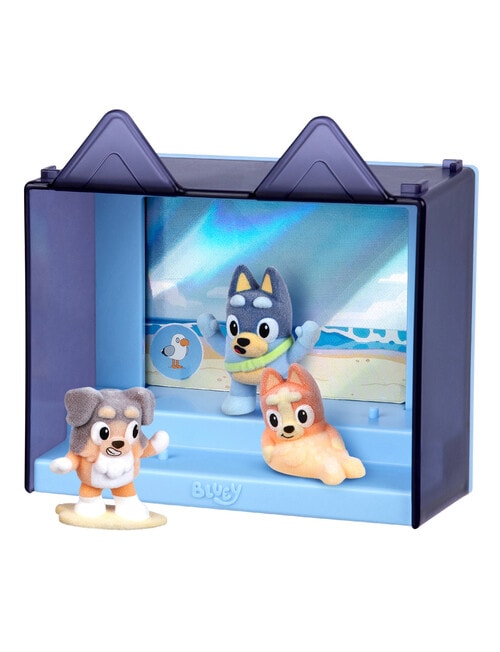 Bluey Fuzzies Episode Figure Pack, Series 1, Assorted product photo View 05 L