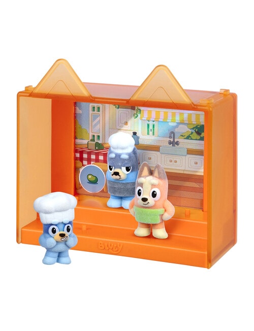 Bluey Fuzzies Episode Figure Pack, Series 1, Assorted product photo View 06 L