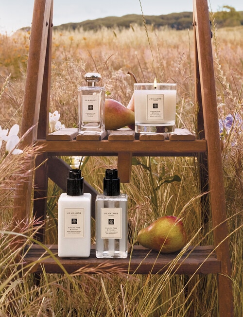 Jo Malone London English Pear & Freesia Hand Cream, 2026 Edition, 30ml product photo View 05 L