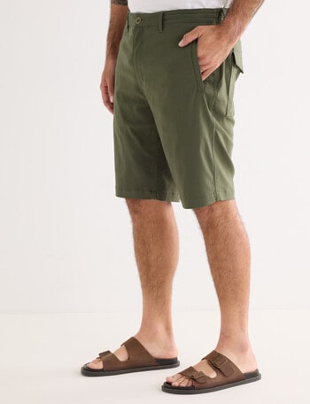 Kauri Trail Tread Short, Khaki product photo