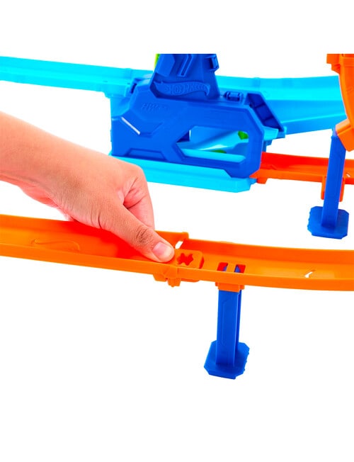 Hot Wheels Stunt Tracks Rapid Launch Cyclone Track Set product photo View 04 L