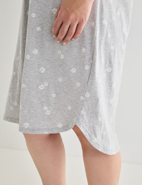 Studio Curve Sleep T-Shirt Nightie, Grey Marle Daisy product photo View 03 L