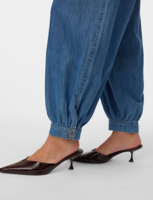 Vero Moda Zelena Balloon Denim Pant, Medium Blue Denim product photo View 03 L